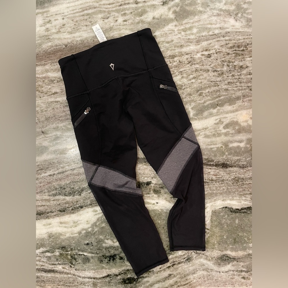 Ivivva Black Leggings Girls Size 10